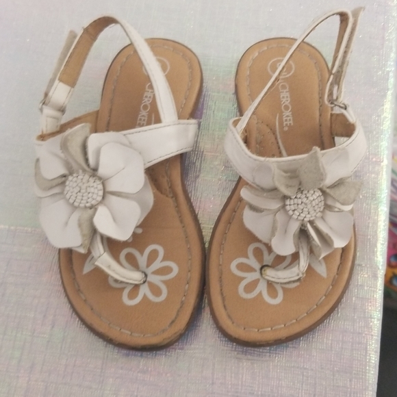 🎉Host Pick🎉Cherokee sandals - Picture 4 of 7